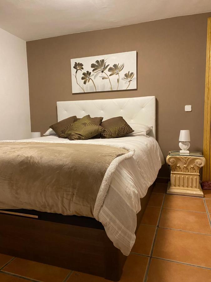 Bodega Intima Appartement Zaragoza Buitenkant foto